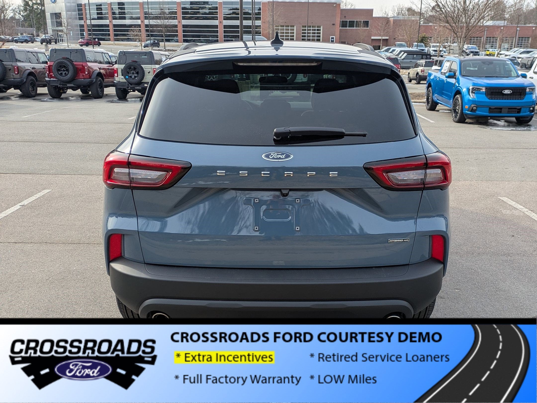 2025 Ford Escape ST-Line Select - Crossroads Courtesy Demo