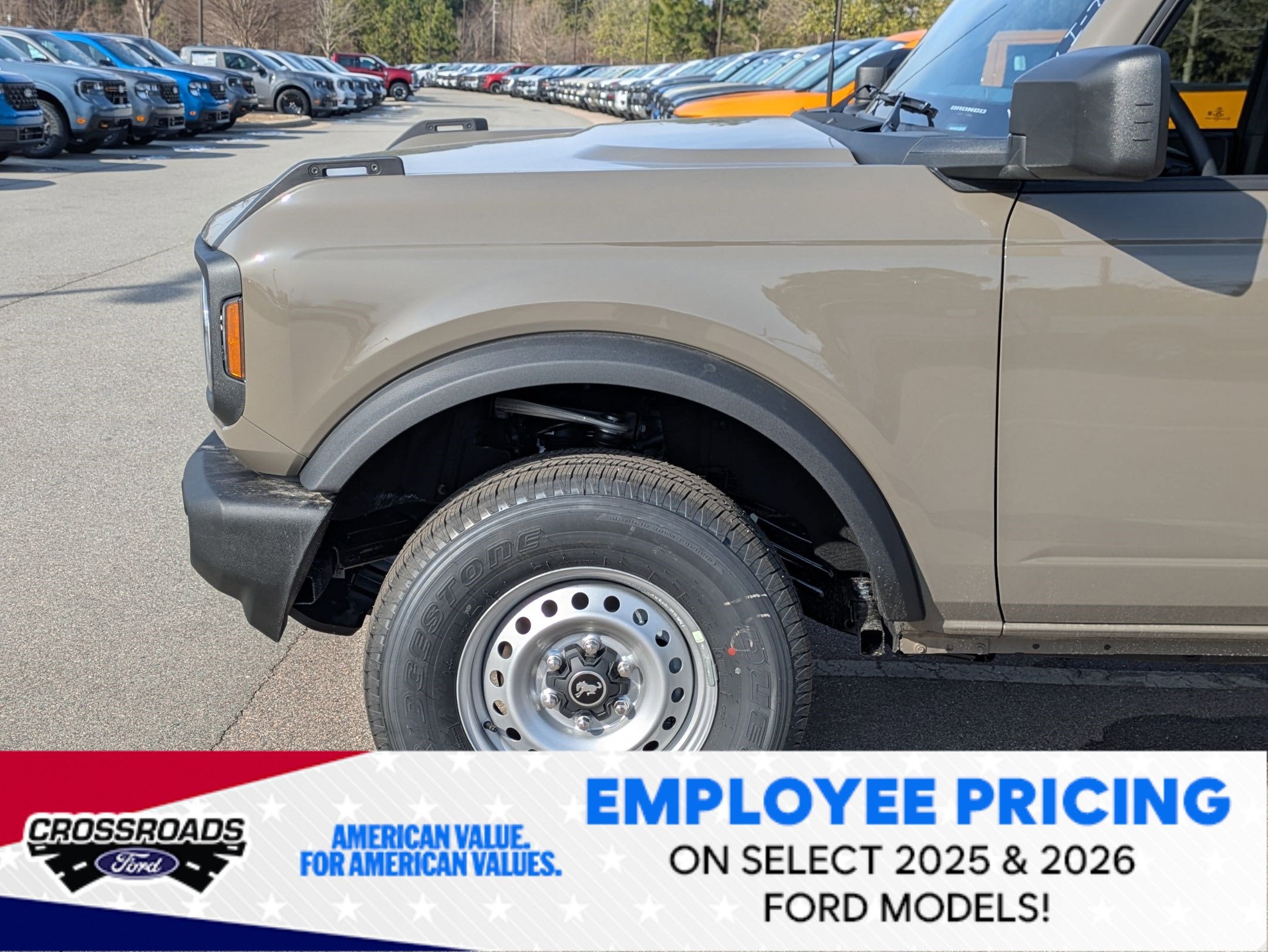 2025 Ford Bronco Base