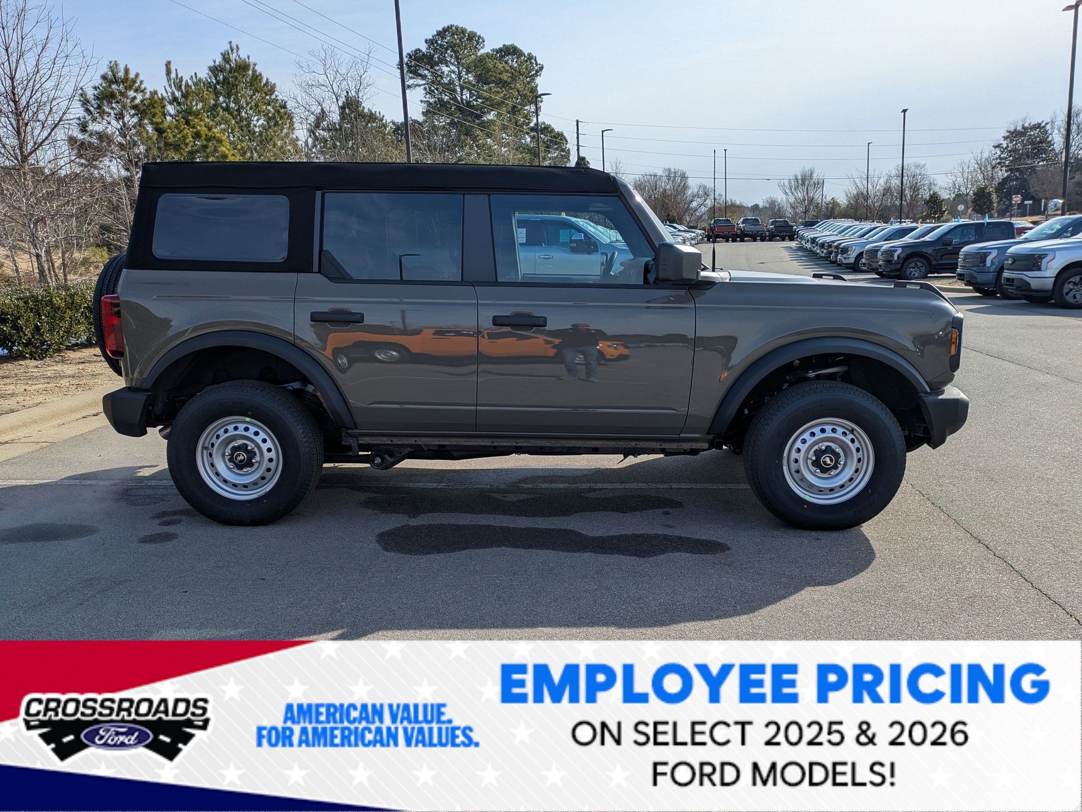 2025 Ford Bronco Base