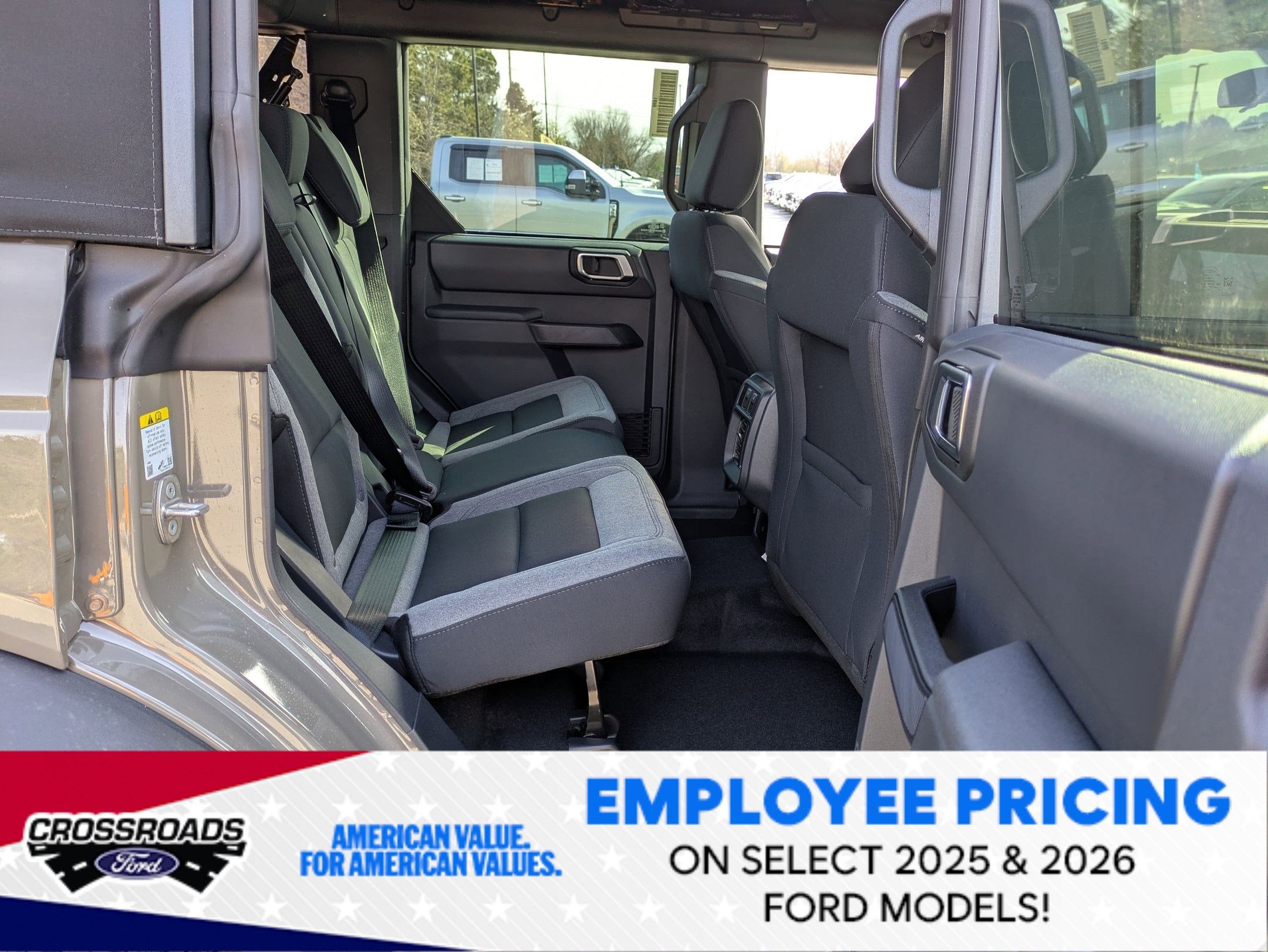 2025 Ford Bronco Base