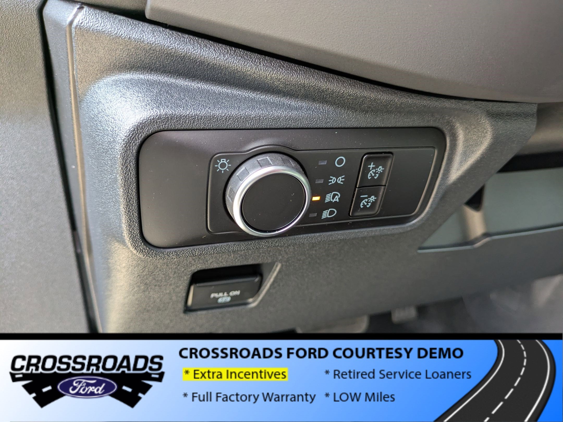 2025 Ford Bronco Base - Crossroads Courtesy Demo