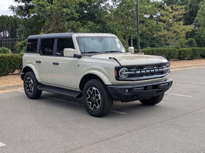 2026 Ford Bronco Outer Banks - Crossroads Courtesy Demo
