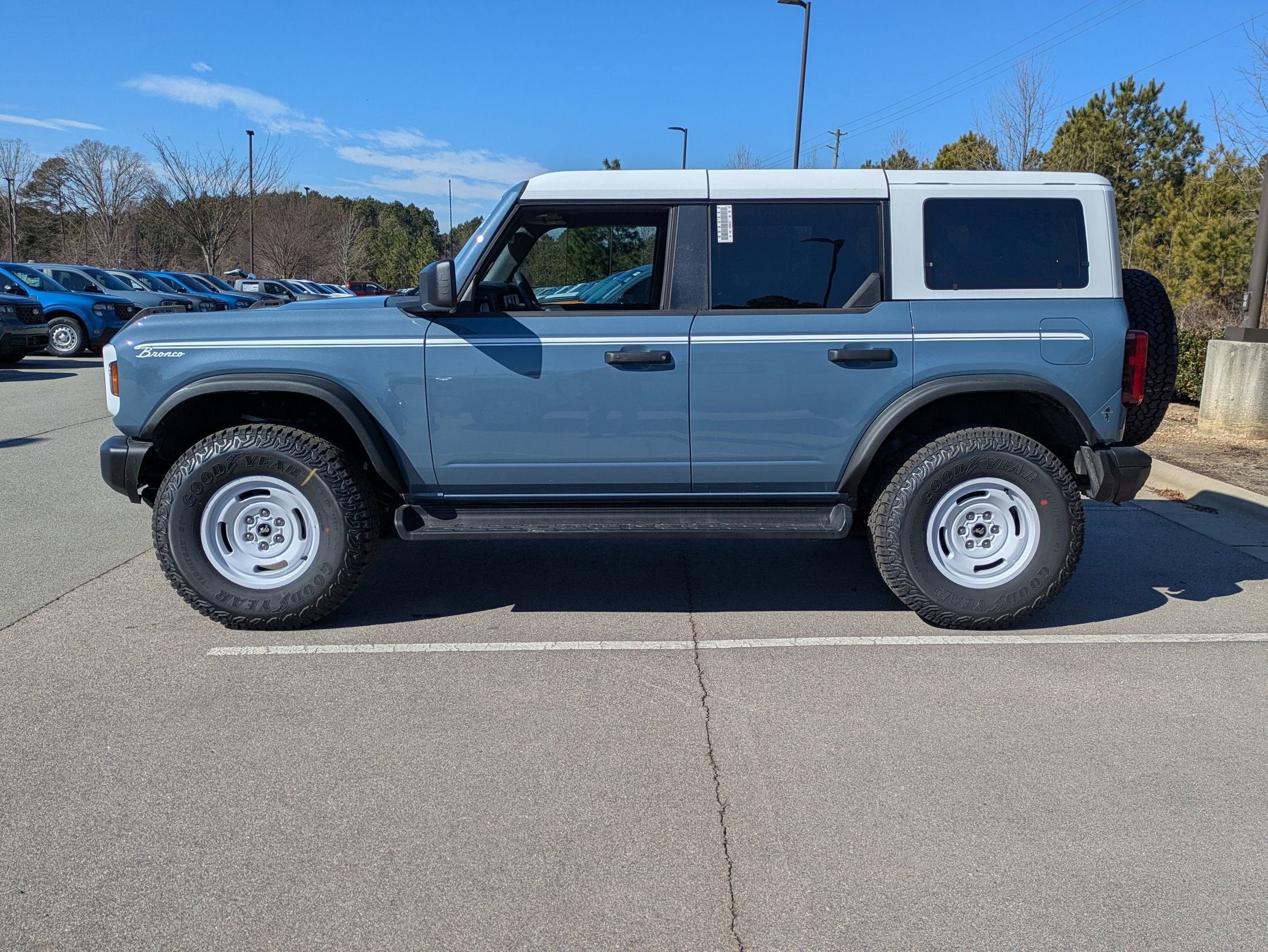 2025 Ford Bronco Heritage Edition