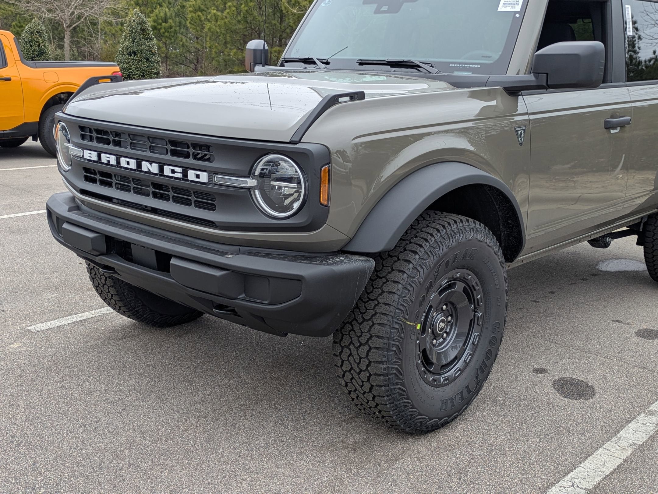 2025 Ford Bronco Base