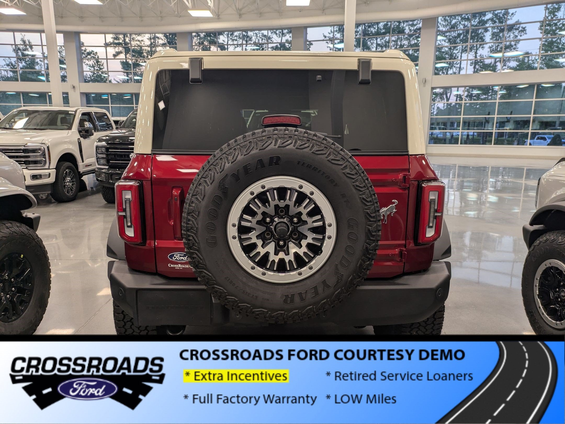 2026 Ford Bronco Outer Banks - Crossroads Courtesy Demo