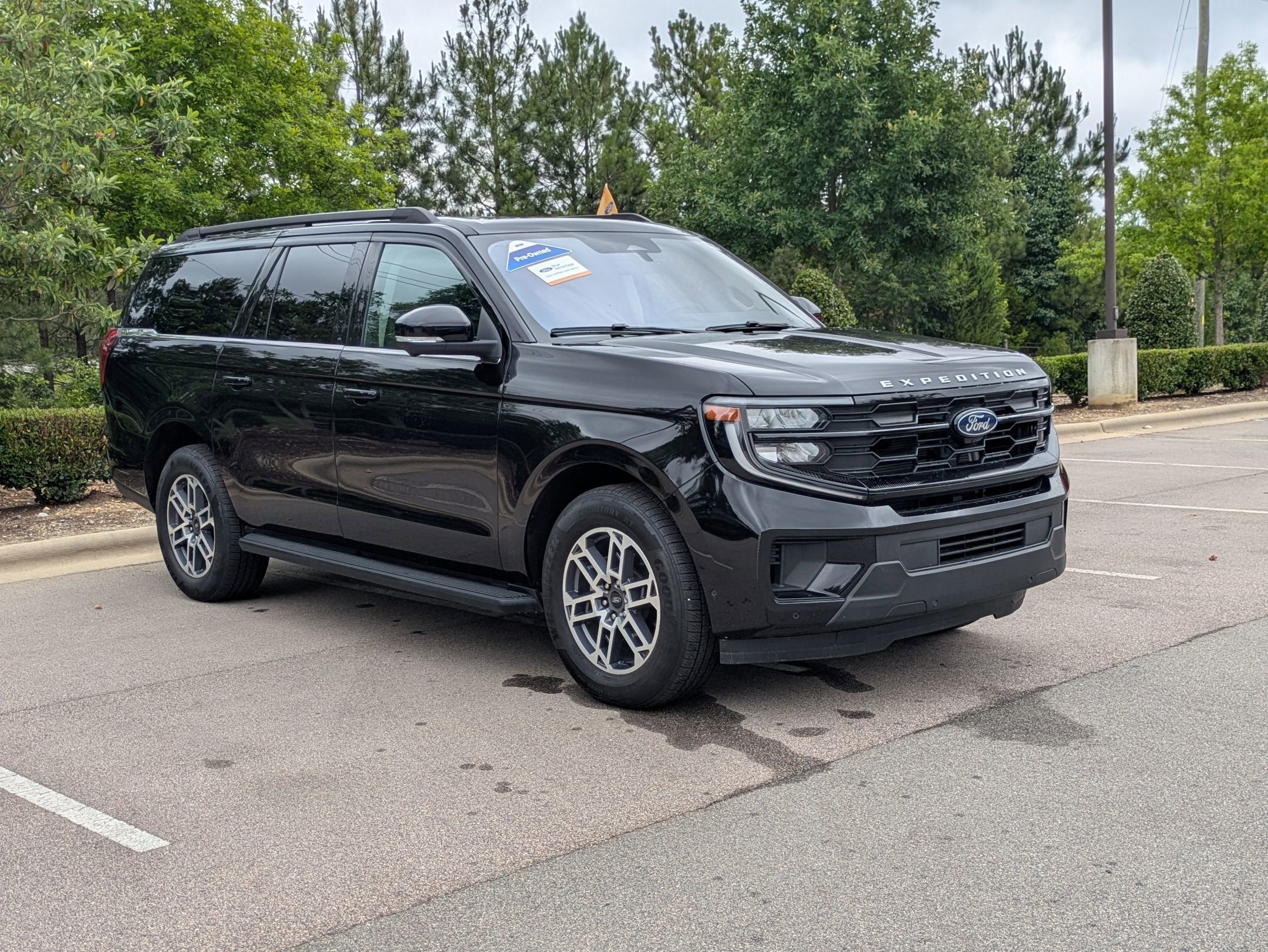 2025 Ford Expedition Max Active