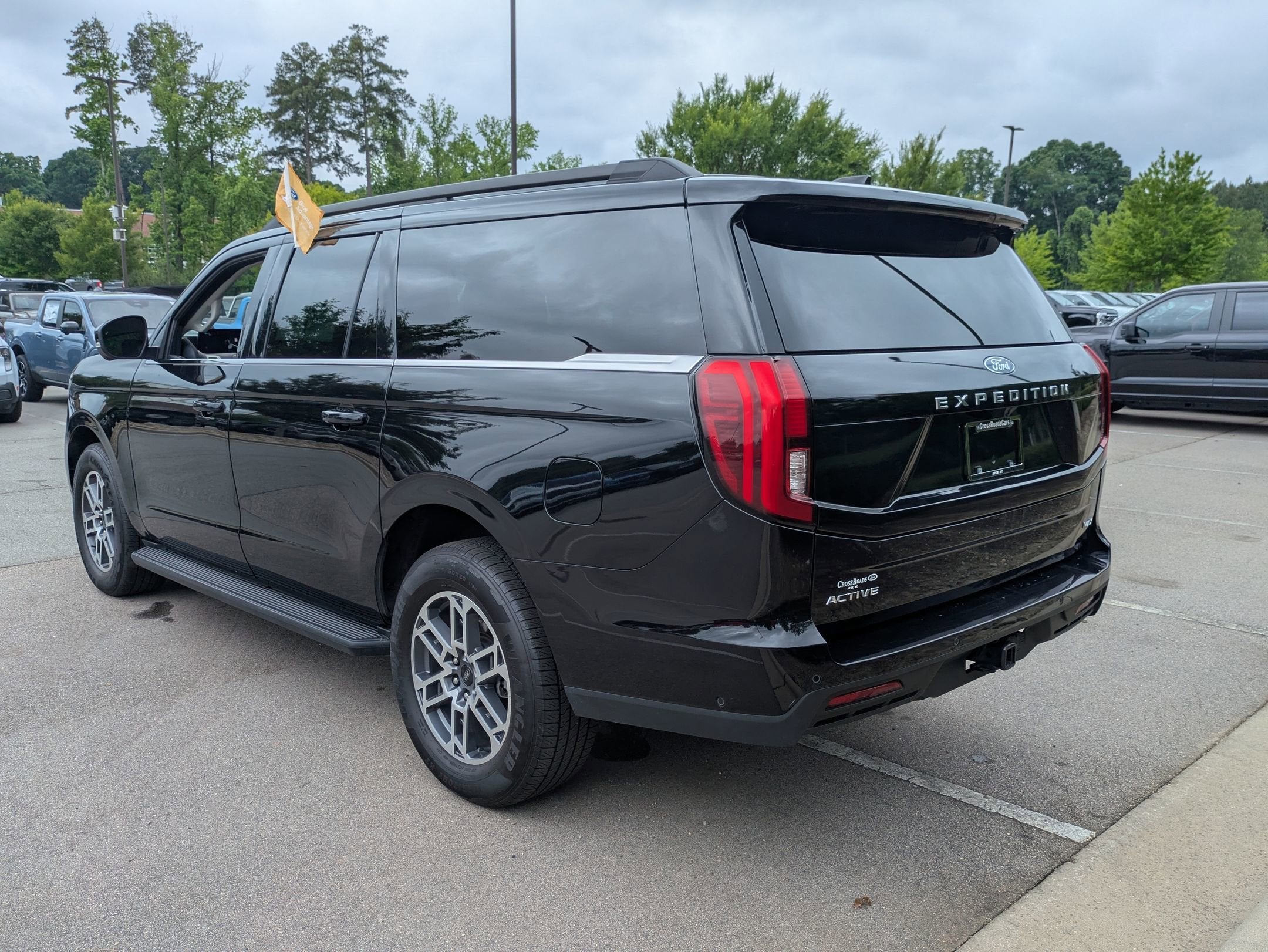 2025 Ford Expedition Max Active