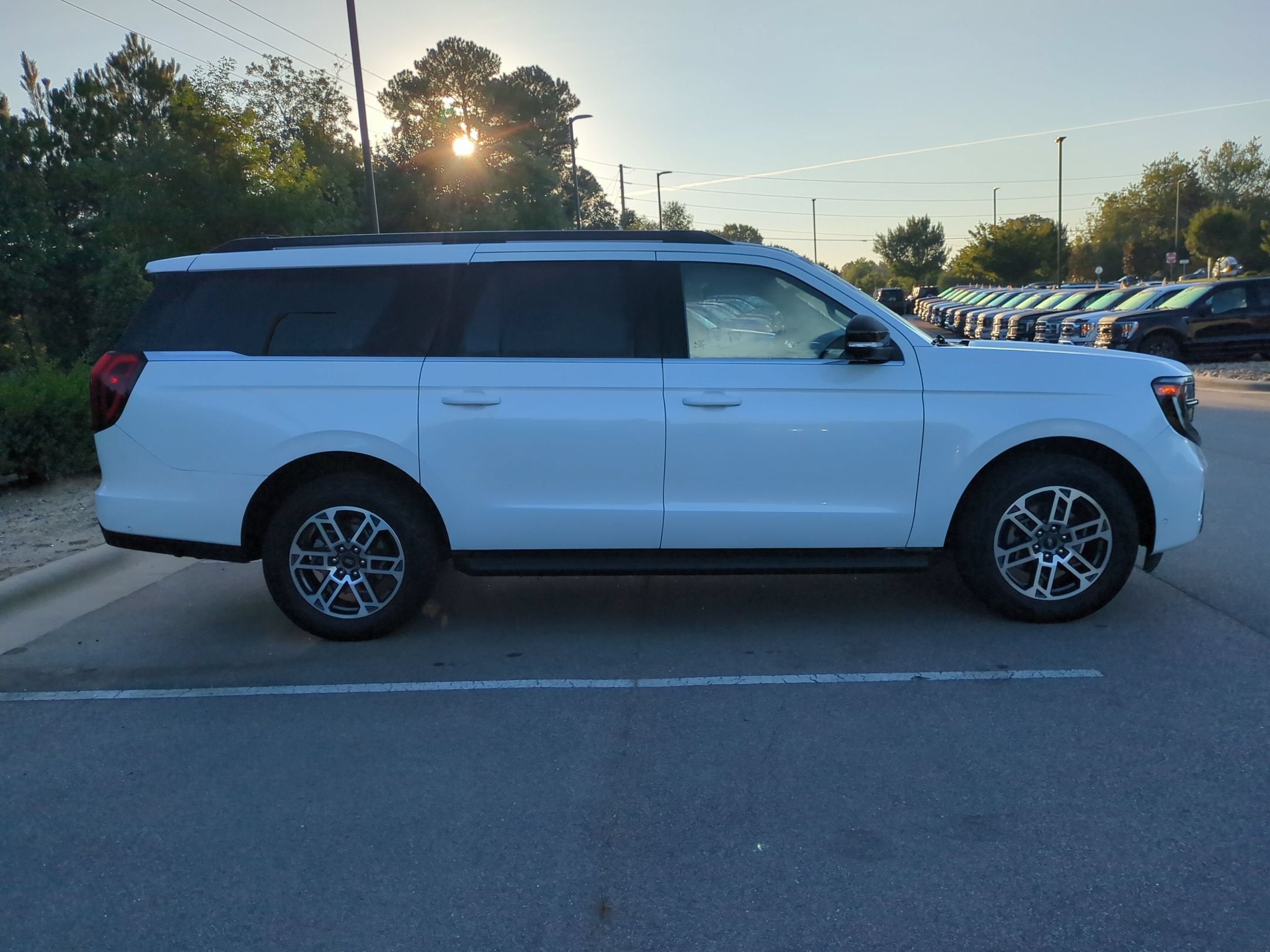 2025 Ford Expedition Max Active