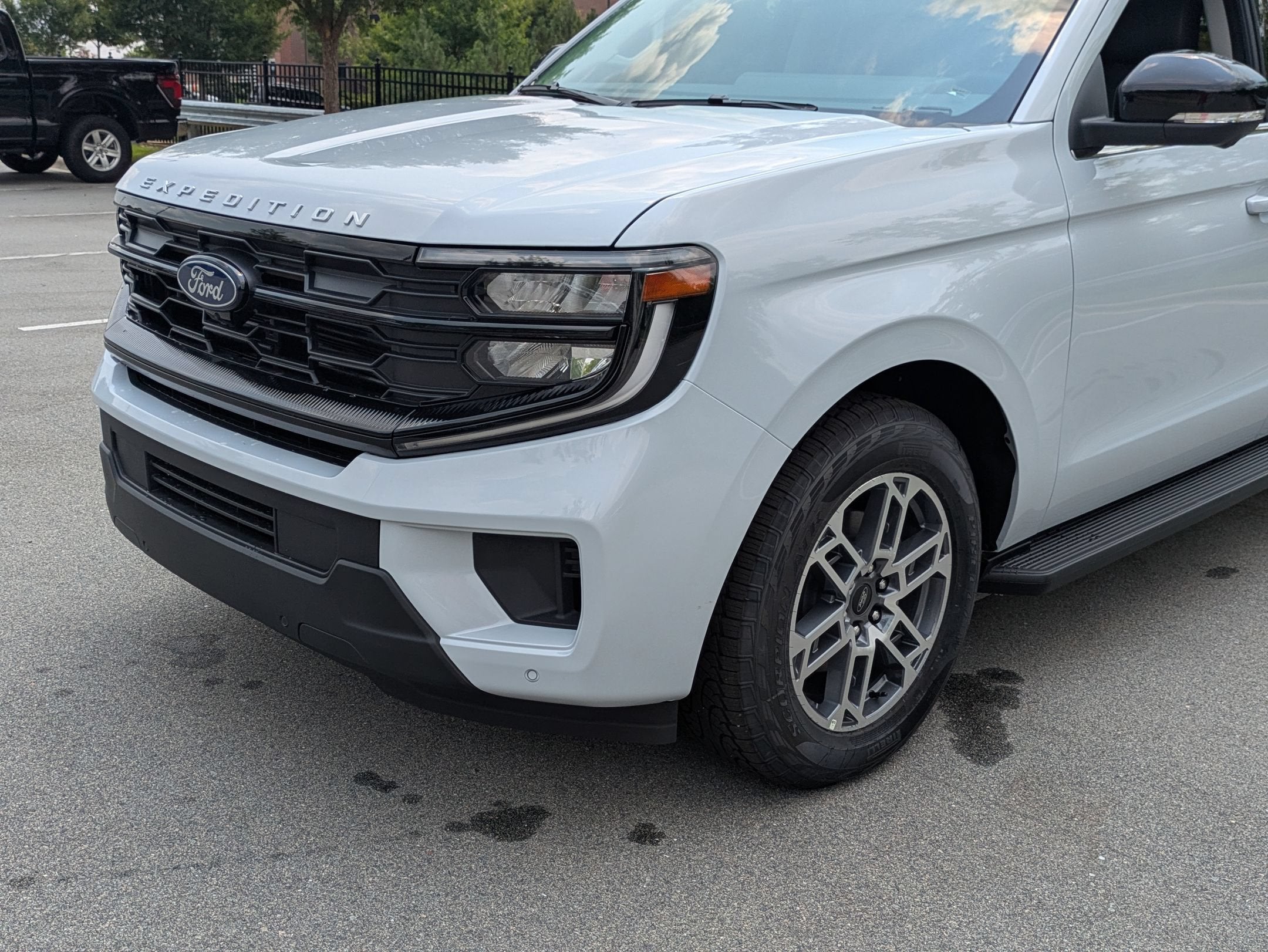 2026 Ford Expedition Max Active