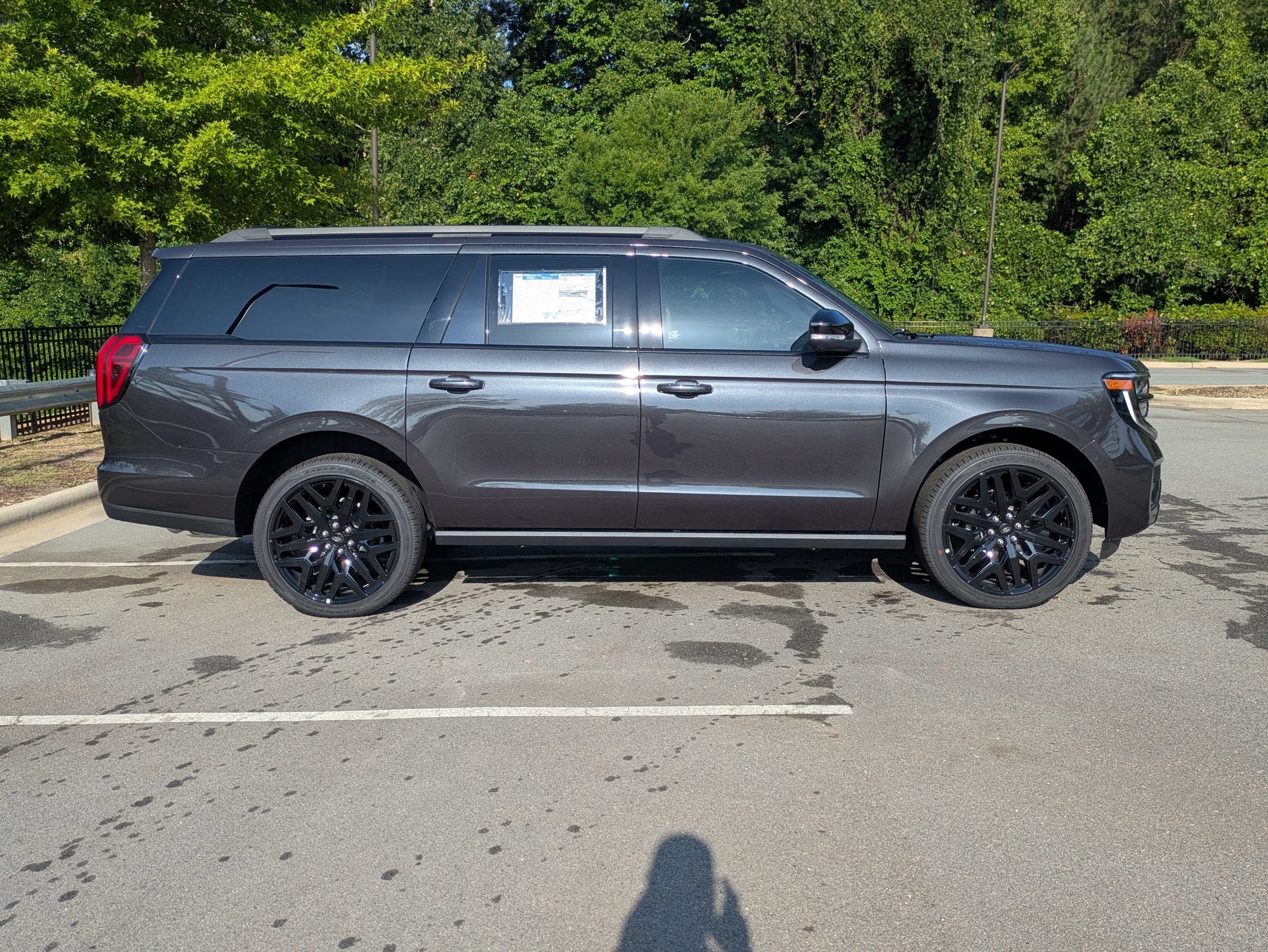 2027 Ford Expedition Max Platinum