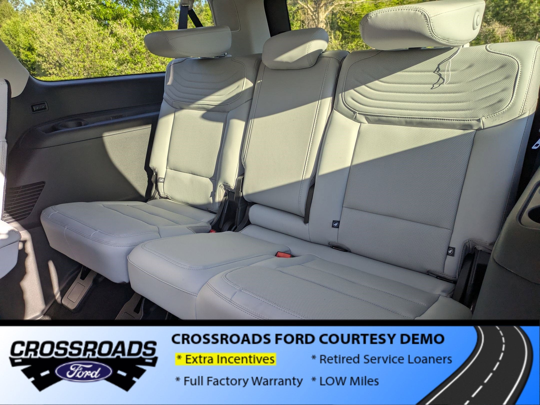 2026 Ford Expedition Max Platinum - Crossroads Courtesy Demo