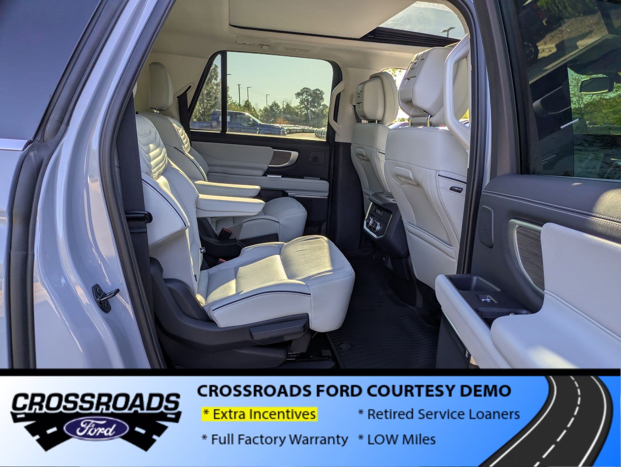 2026 Ford Expedition Max Platinum - Crossroads Courtesy Demo