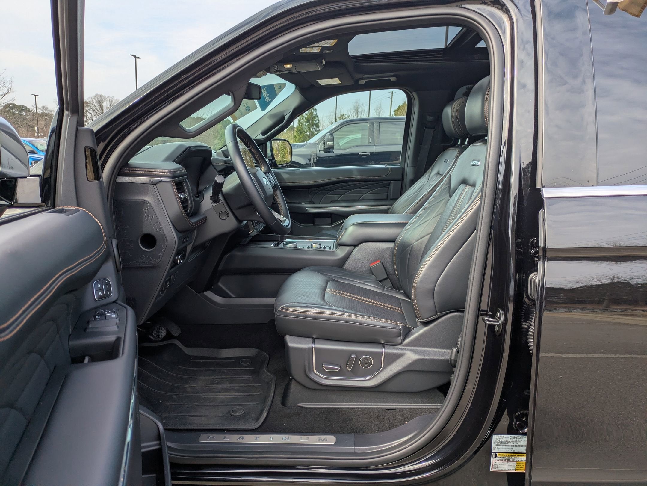 2024 Ford Expedition Platinum