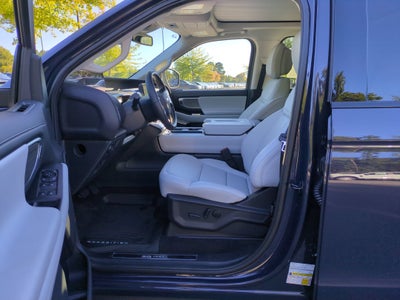 2027 Ford Expedition Platinum