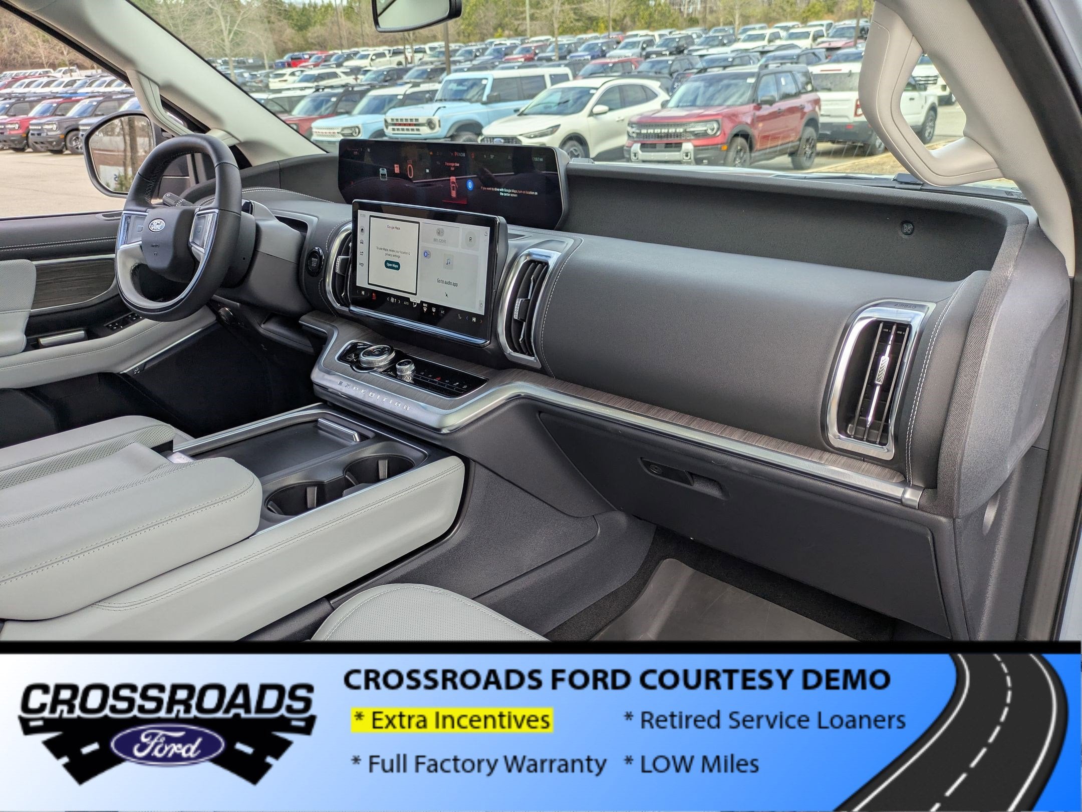 2025 Ford Expedition Platinum - Crossroads Courtesy Demo