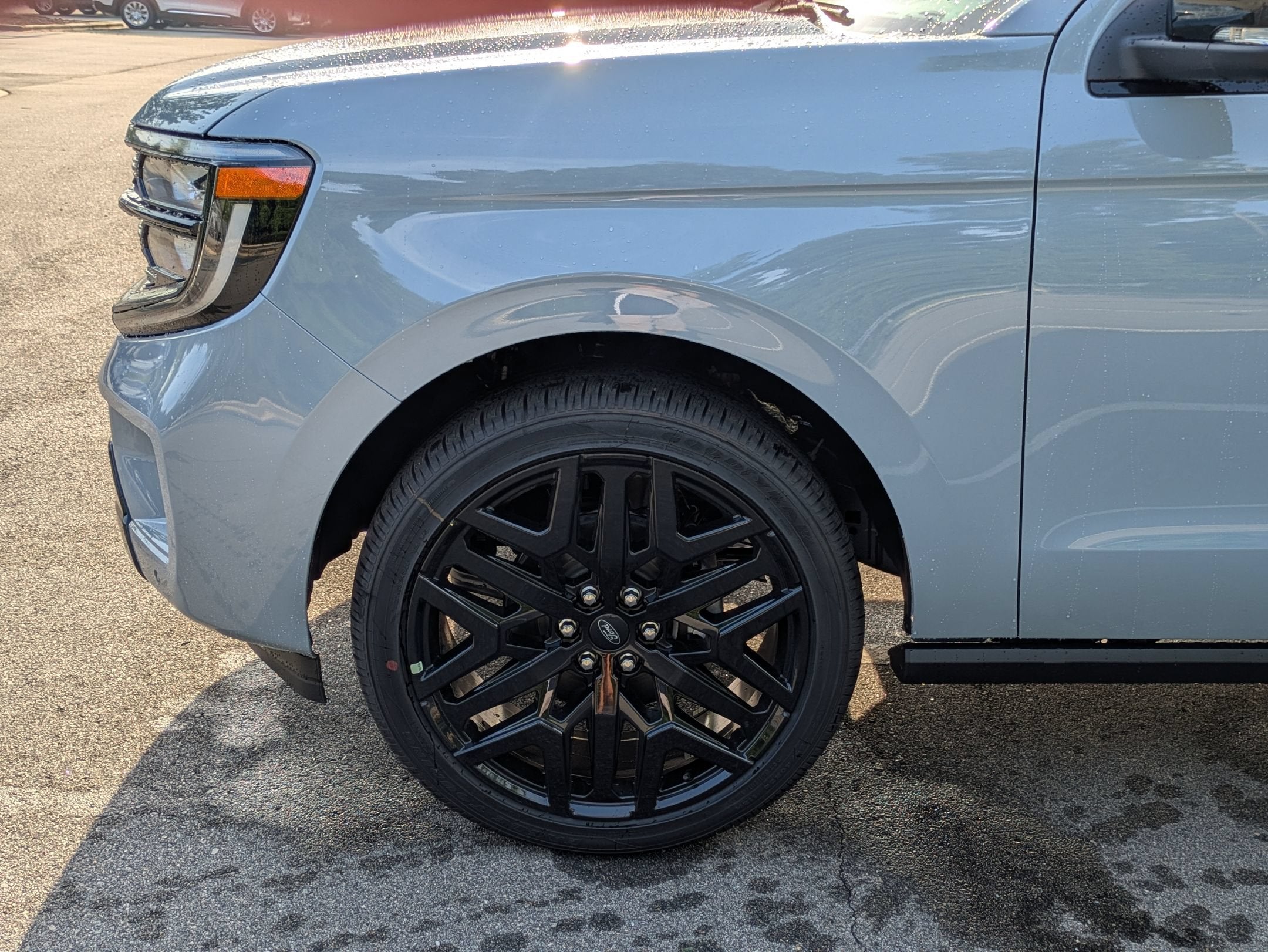 2027 Ford Expedition Platinum
