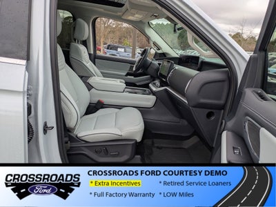 2025 Ford Expedition Platinum - Crossroads Courtesy Demo