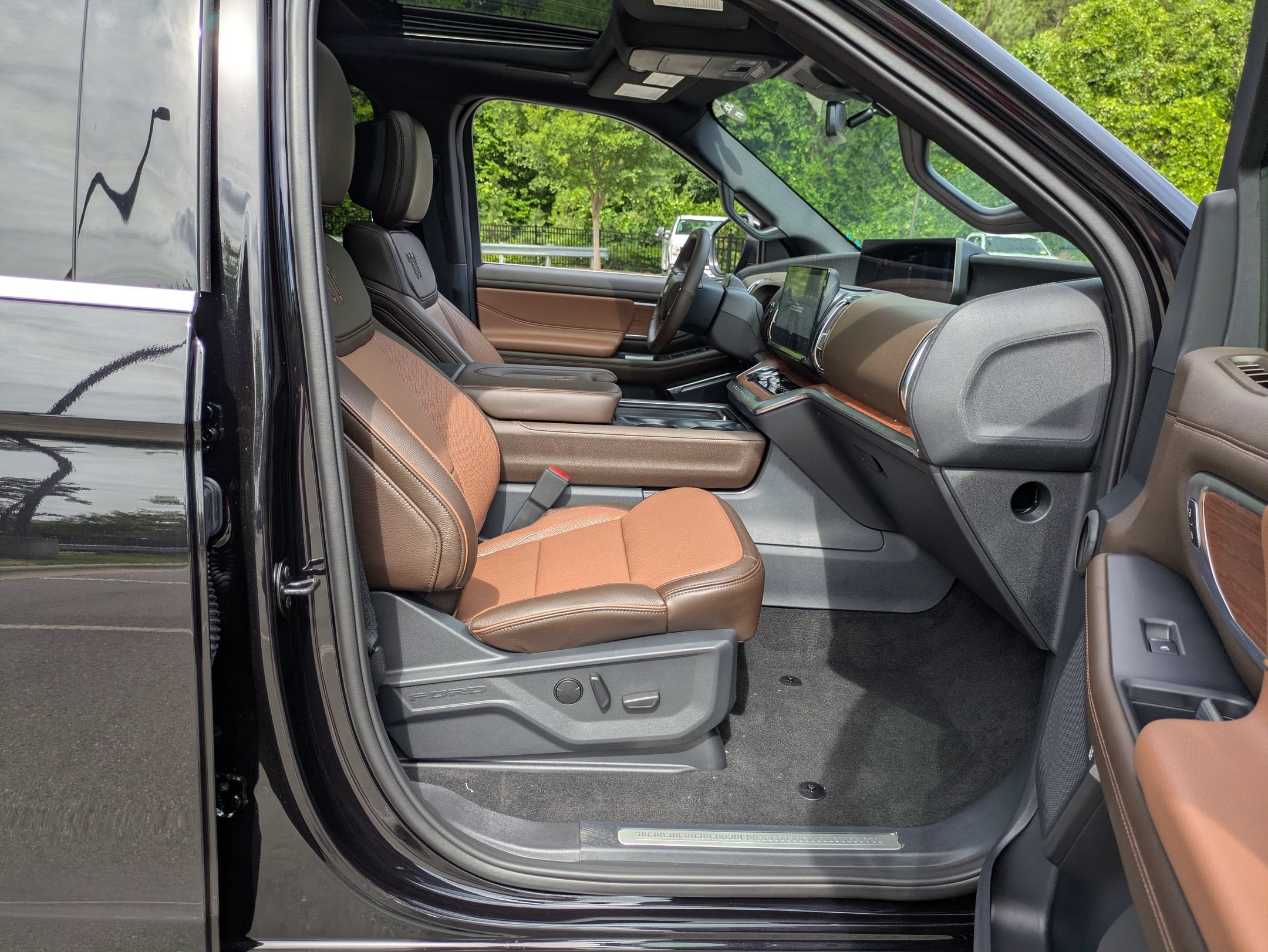 2027 Ford Expedition King Ranch