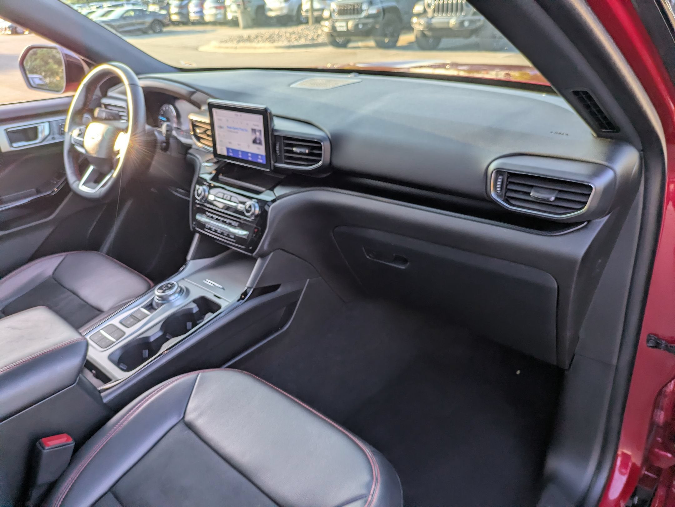 2023 Ford Explorer ST-Line