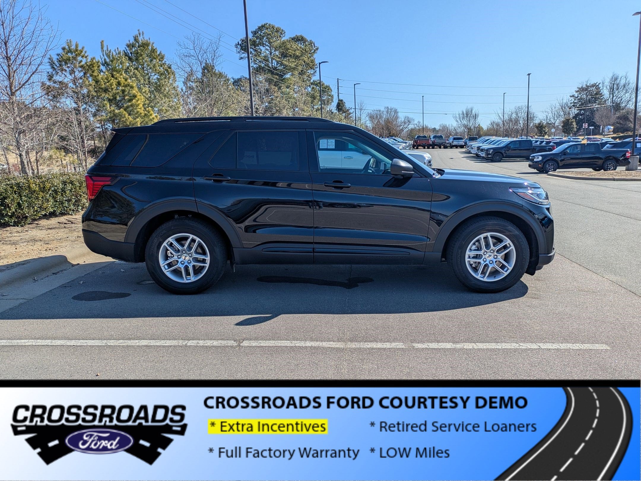 2026 Ford Explorer Active w/200A Pkg - Crossroads Courtesy Demo
