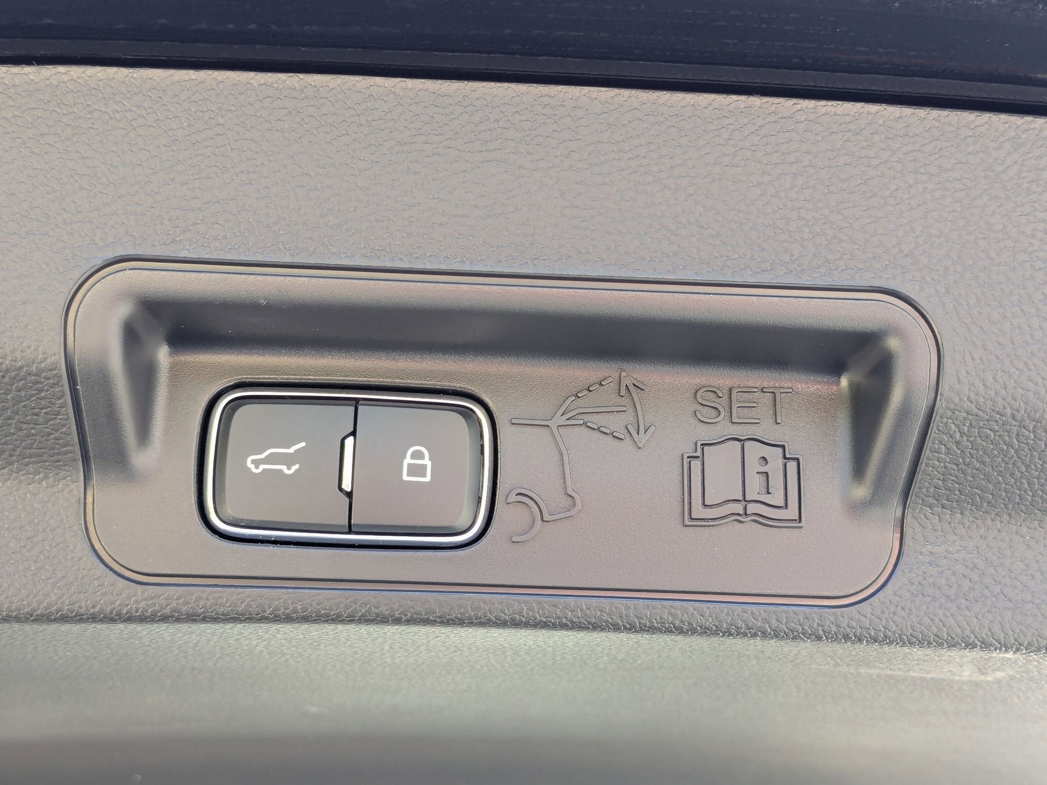 2026 Ford Explorer Active - Crossroads Courtesy Demo