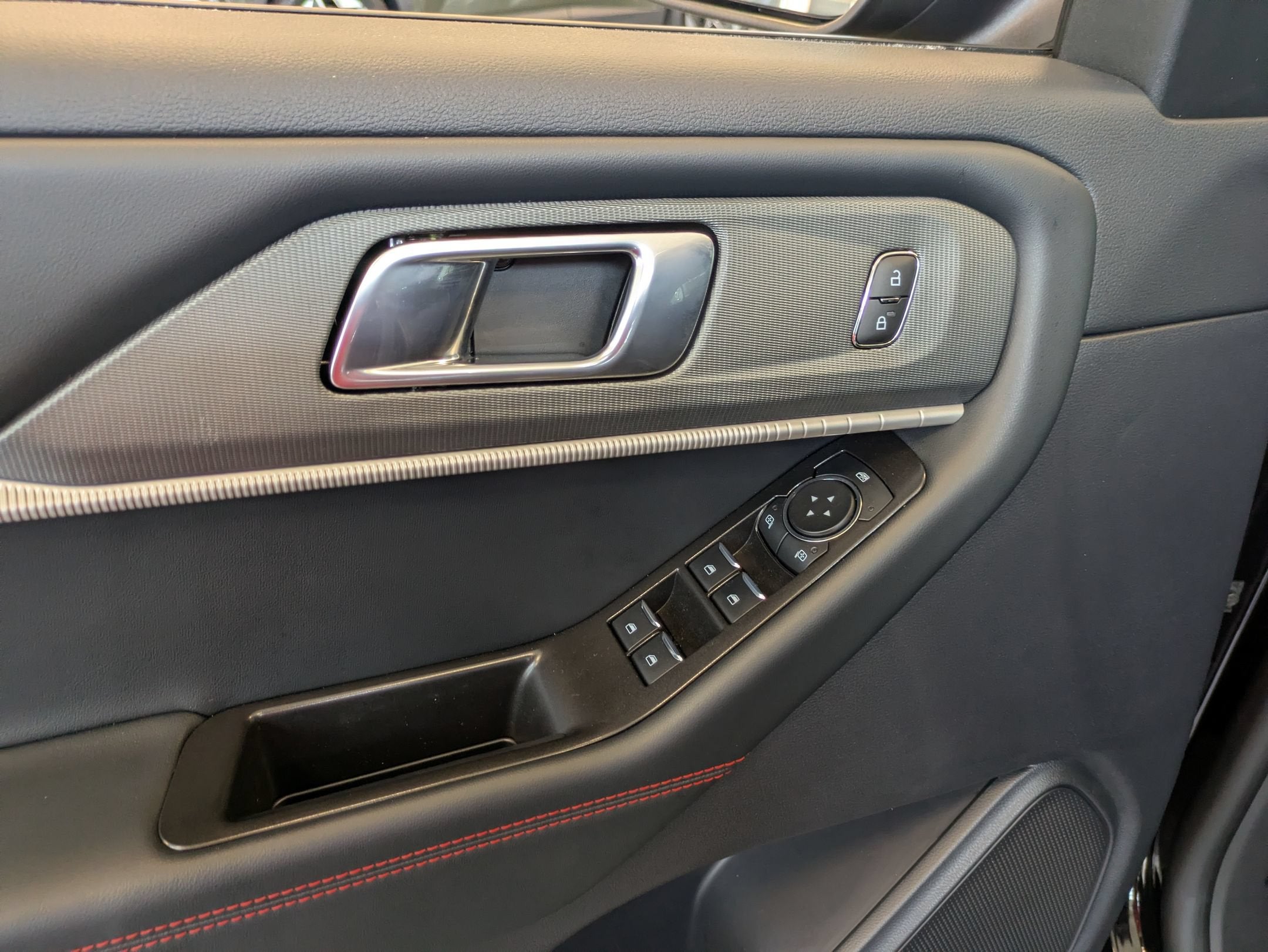 2026 Ford Explorer ST-Line - Crossroads Courtesy Demo