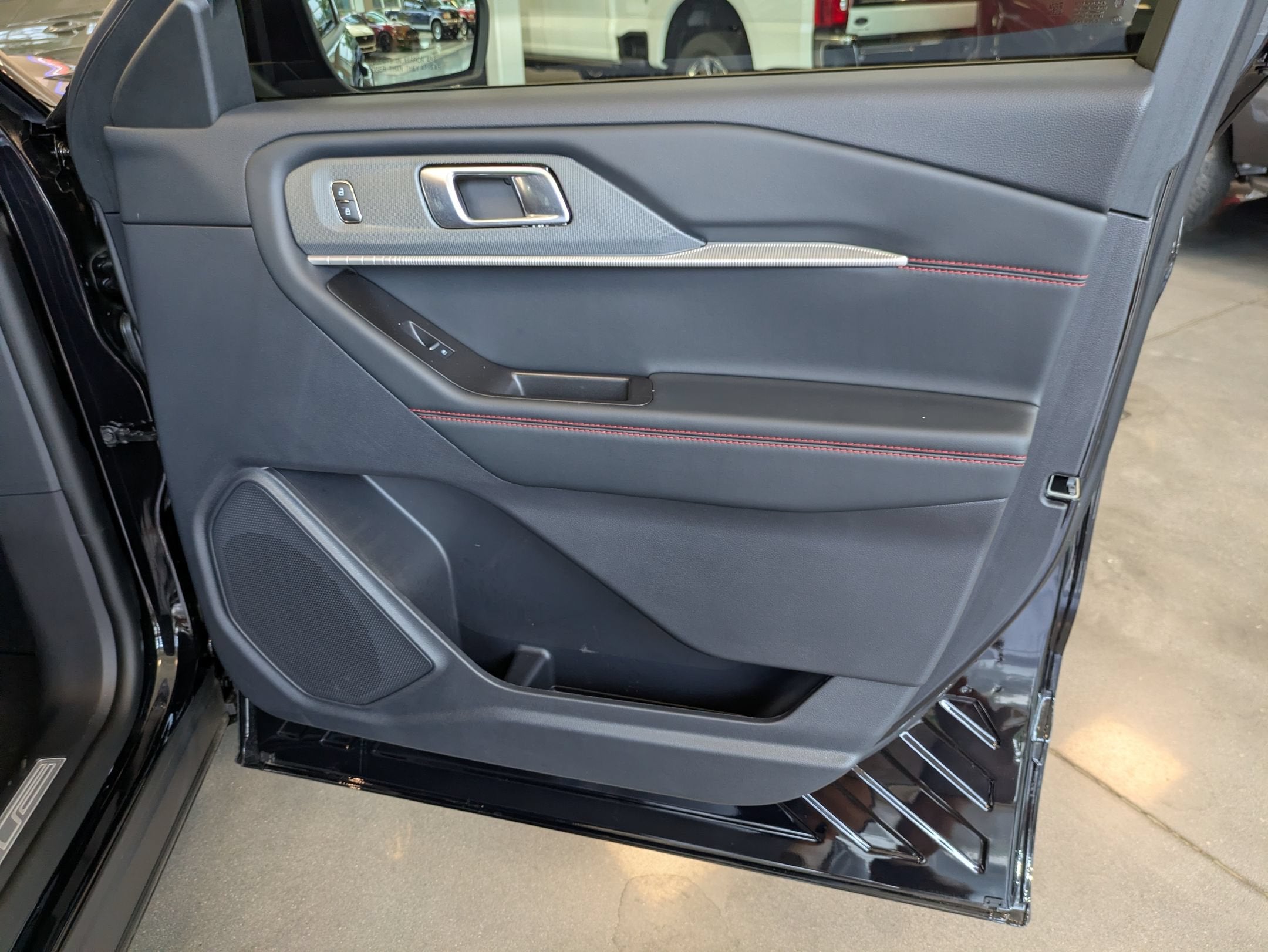 2026 Ford Explorer ST-Line - Crossroads Courtesy Demo