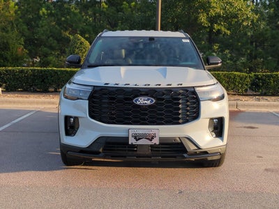 2027 Ford Explorer ST-Line