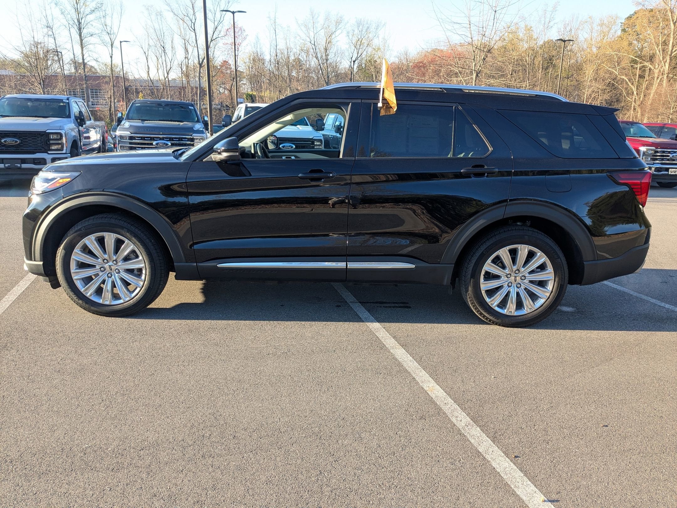 2025 Ford Explorer Platinum