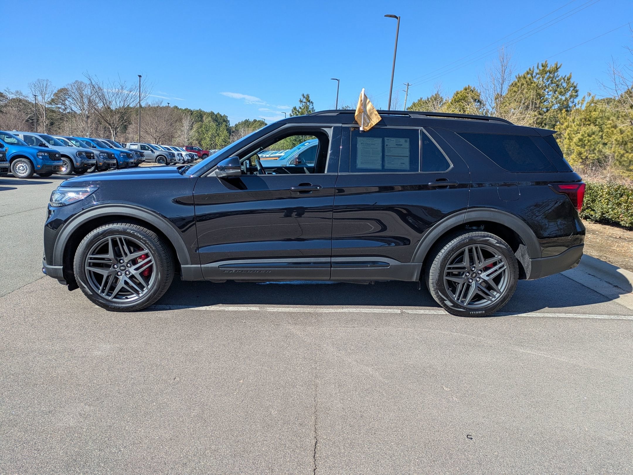 2025 Ford Explorer ST