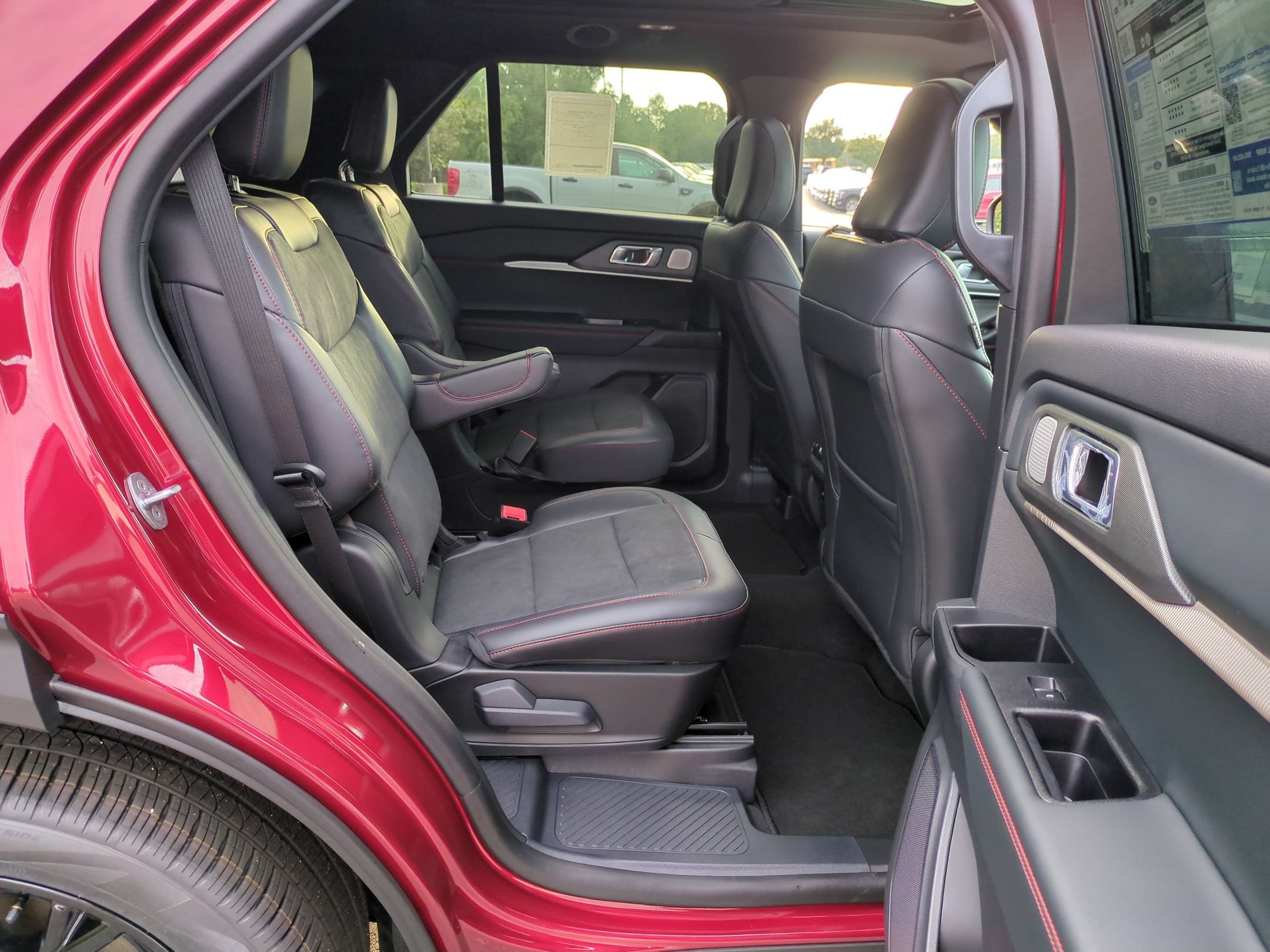 2027 Ford Explorer ST