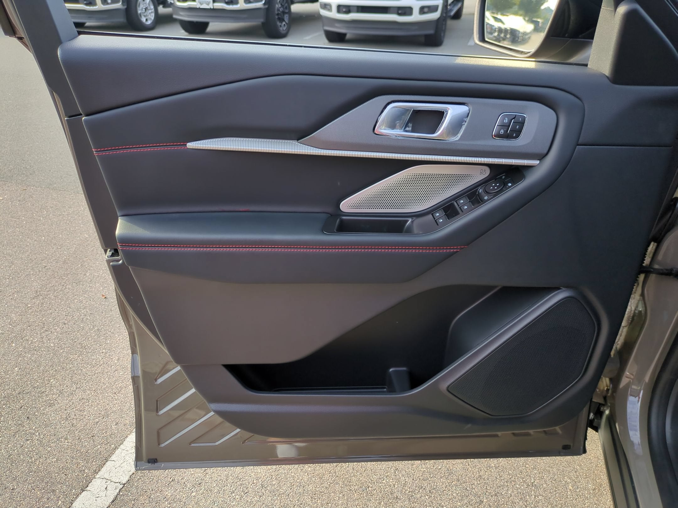 2027 Ford Explorer ST