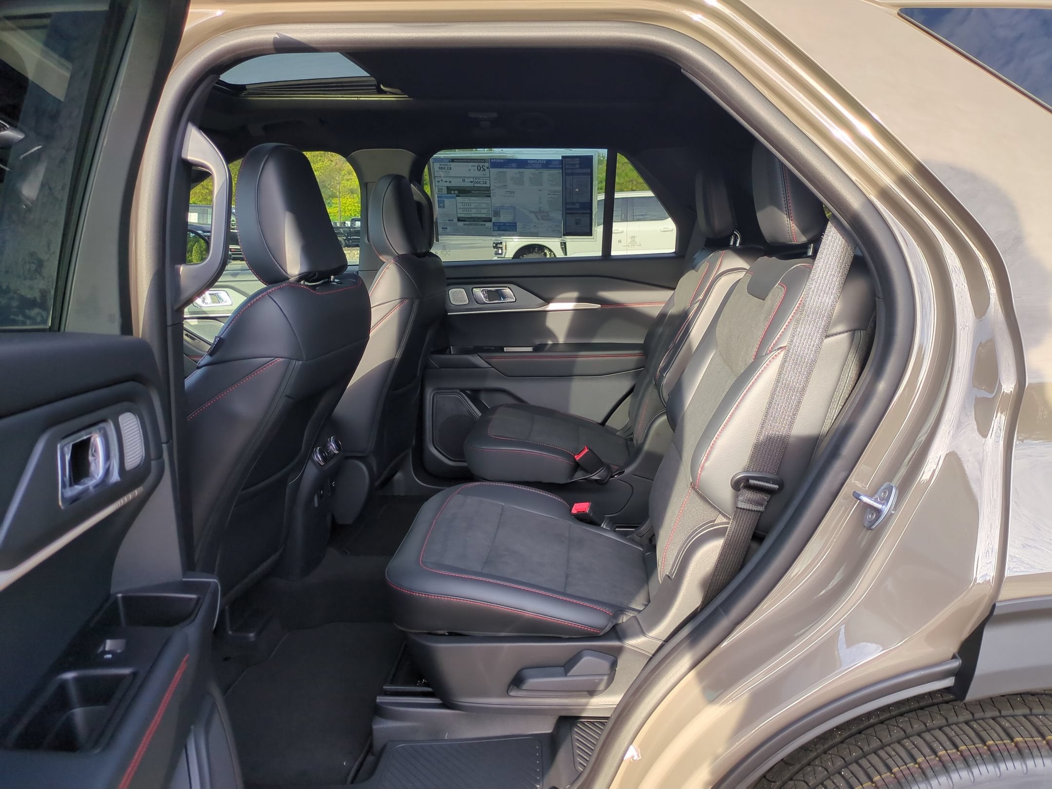 2027 Ford Explorer ST