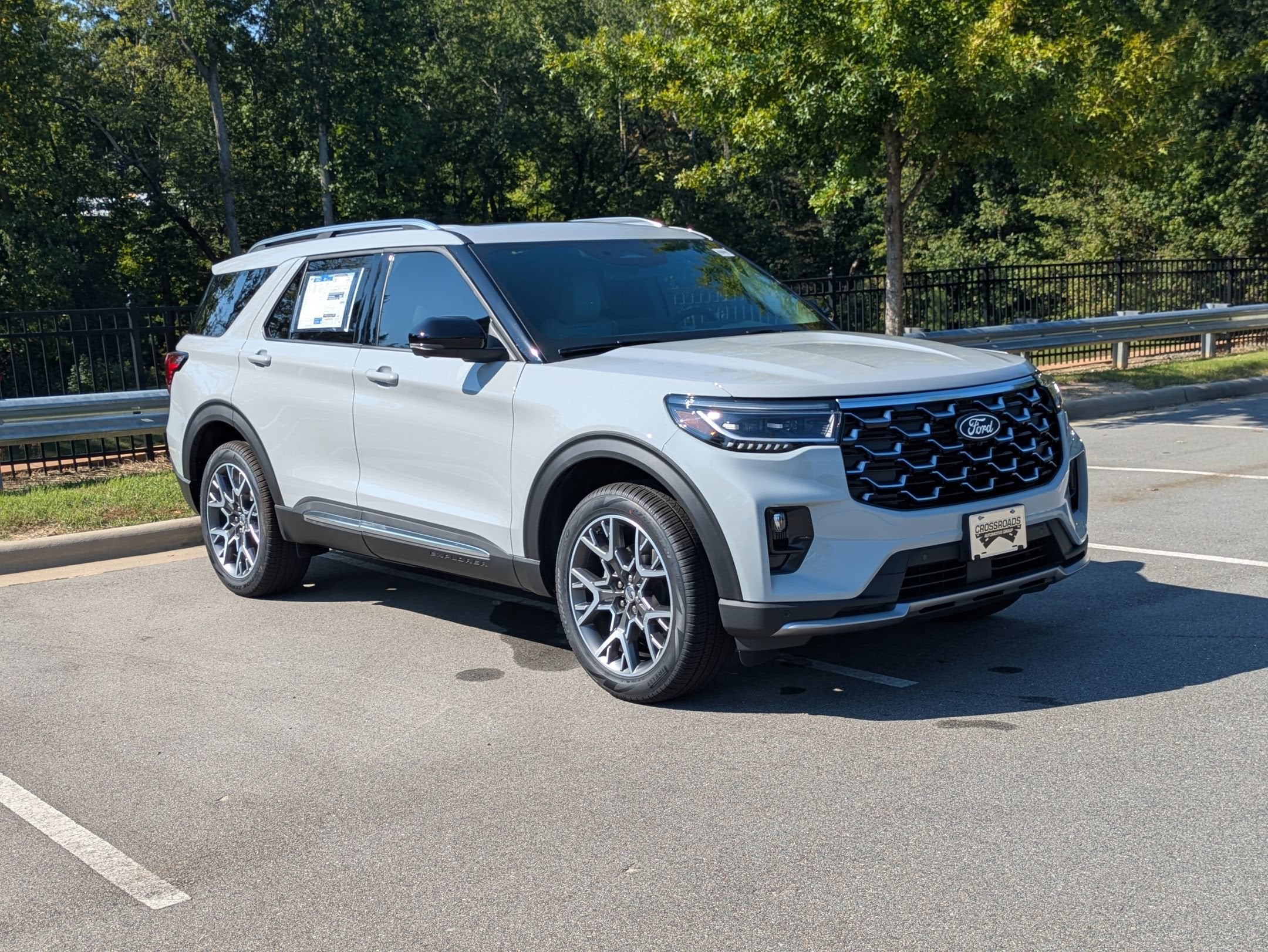 2027 Ford Explorer Platinum