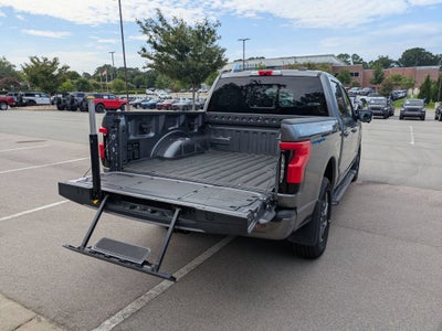 2023 Ford F-150 Lightning LARIAT