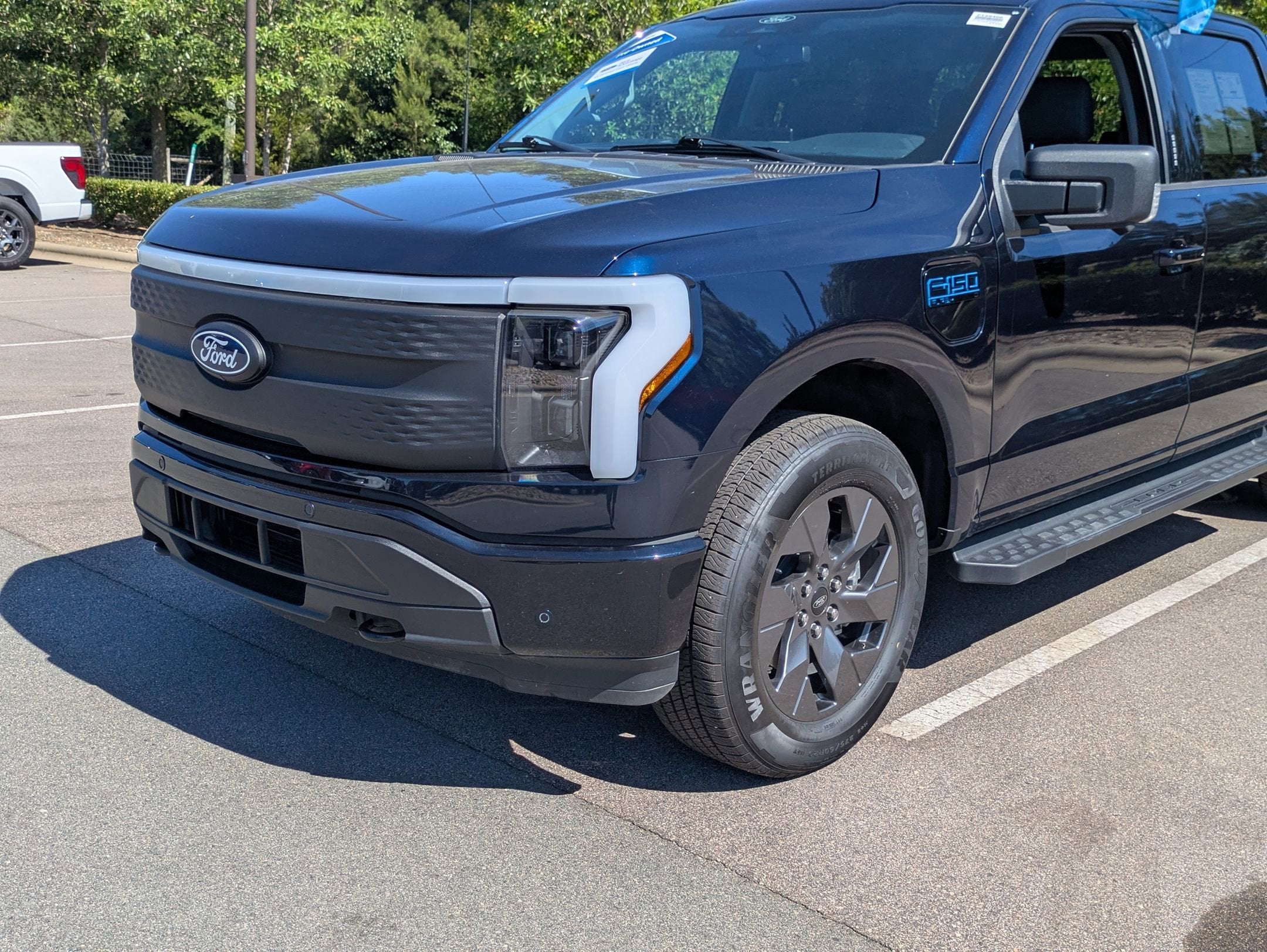 2024 Ford F-150 Lightning Flash