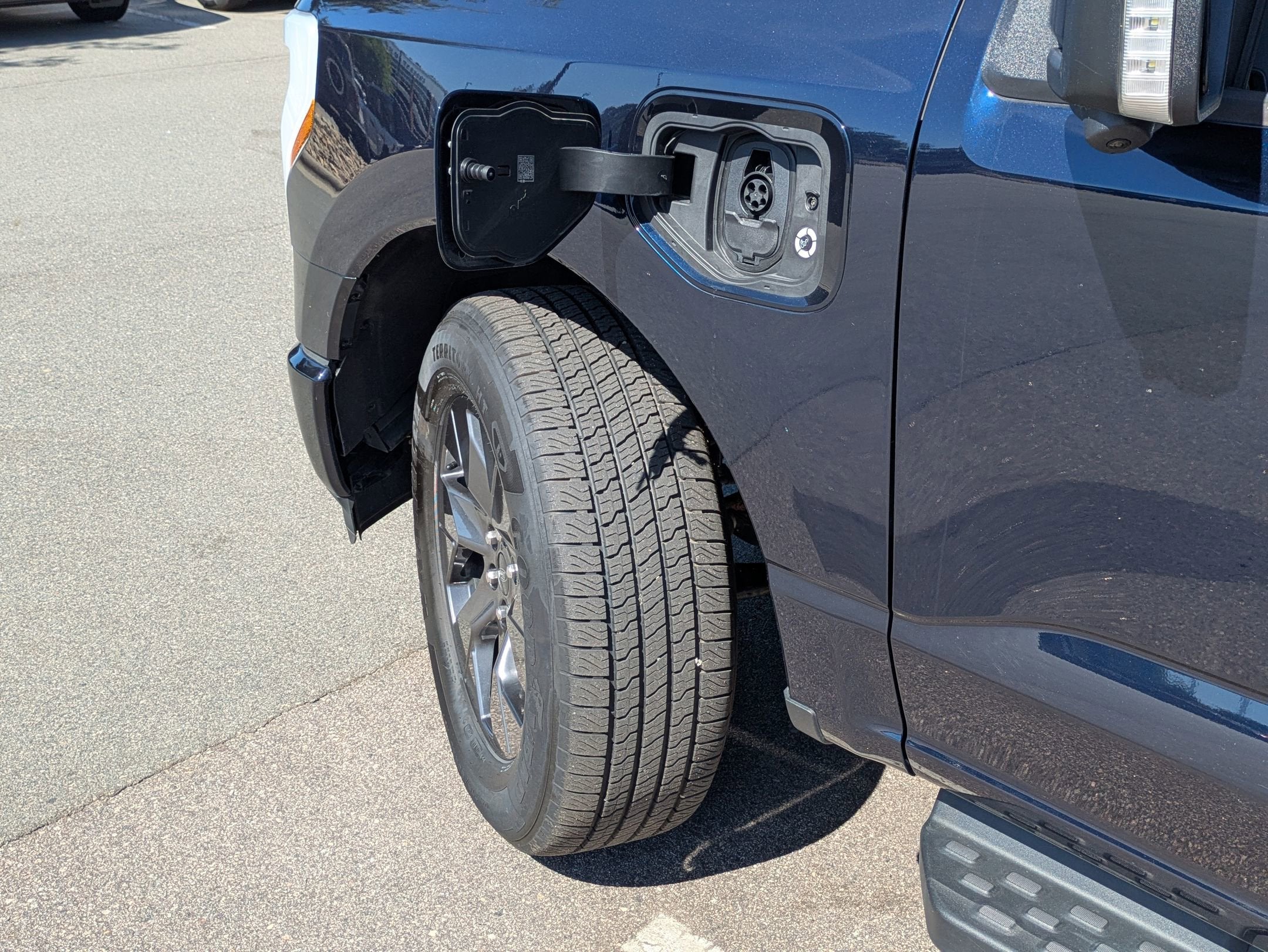 2024 Ford F-150 Lightning Flash
