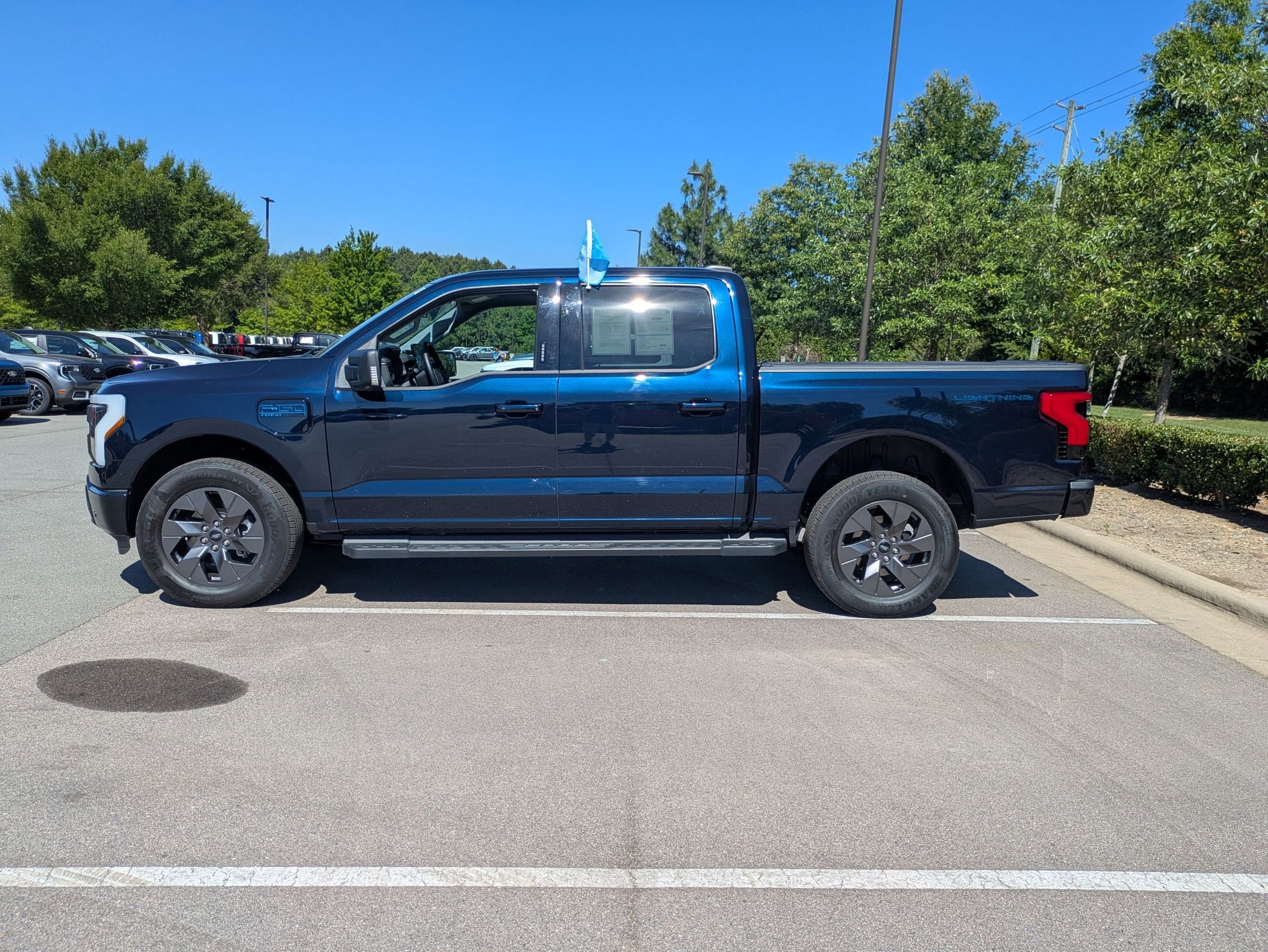 2024 Ford F-150 Lightning Flash