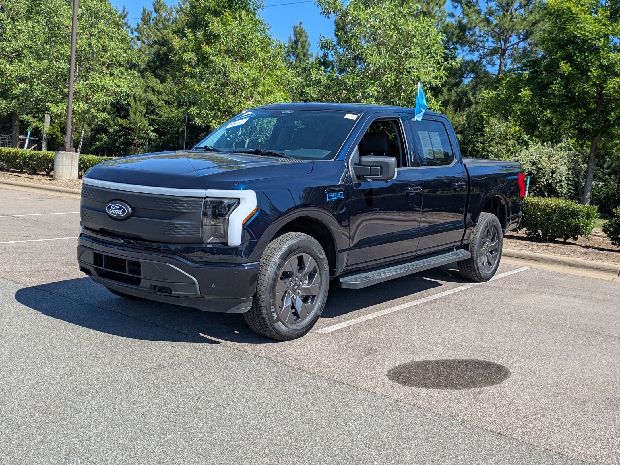 2024 Ford F-150 Lightning Flash