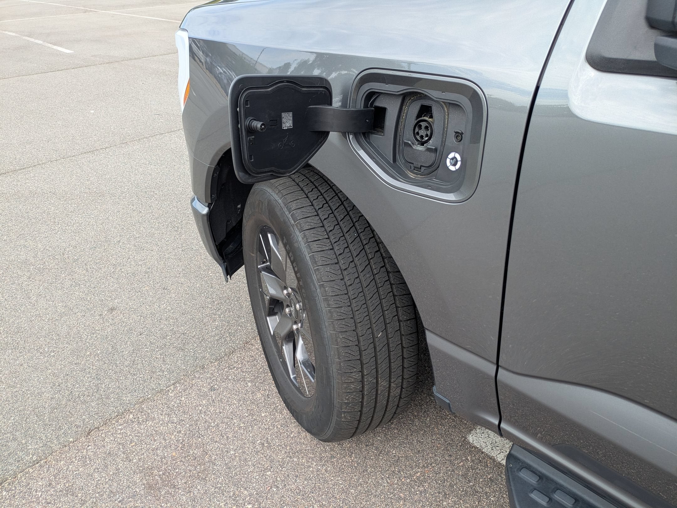 2024 Ford F-150 Lightning Flash