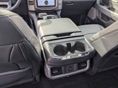 2025 Ford F-150 Lightning LARIAT