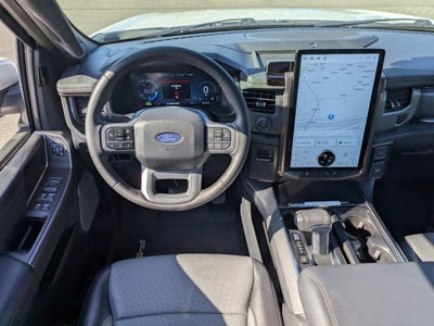 2025 Ford F-150 Lightning LARIAT