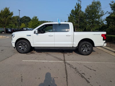 2025 Ford F-150 Lightning LARIAT