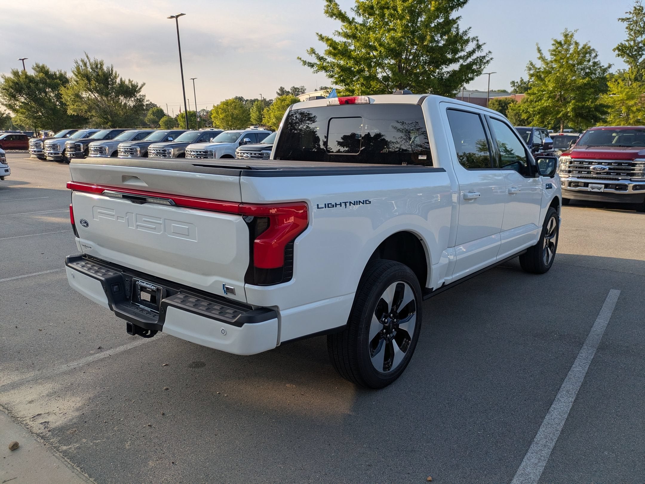 2025 Ford F-150 Lightning Platinum