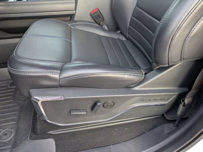 2025 Ford Super Duty F-250 SRW Platinum