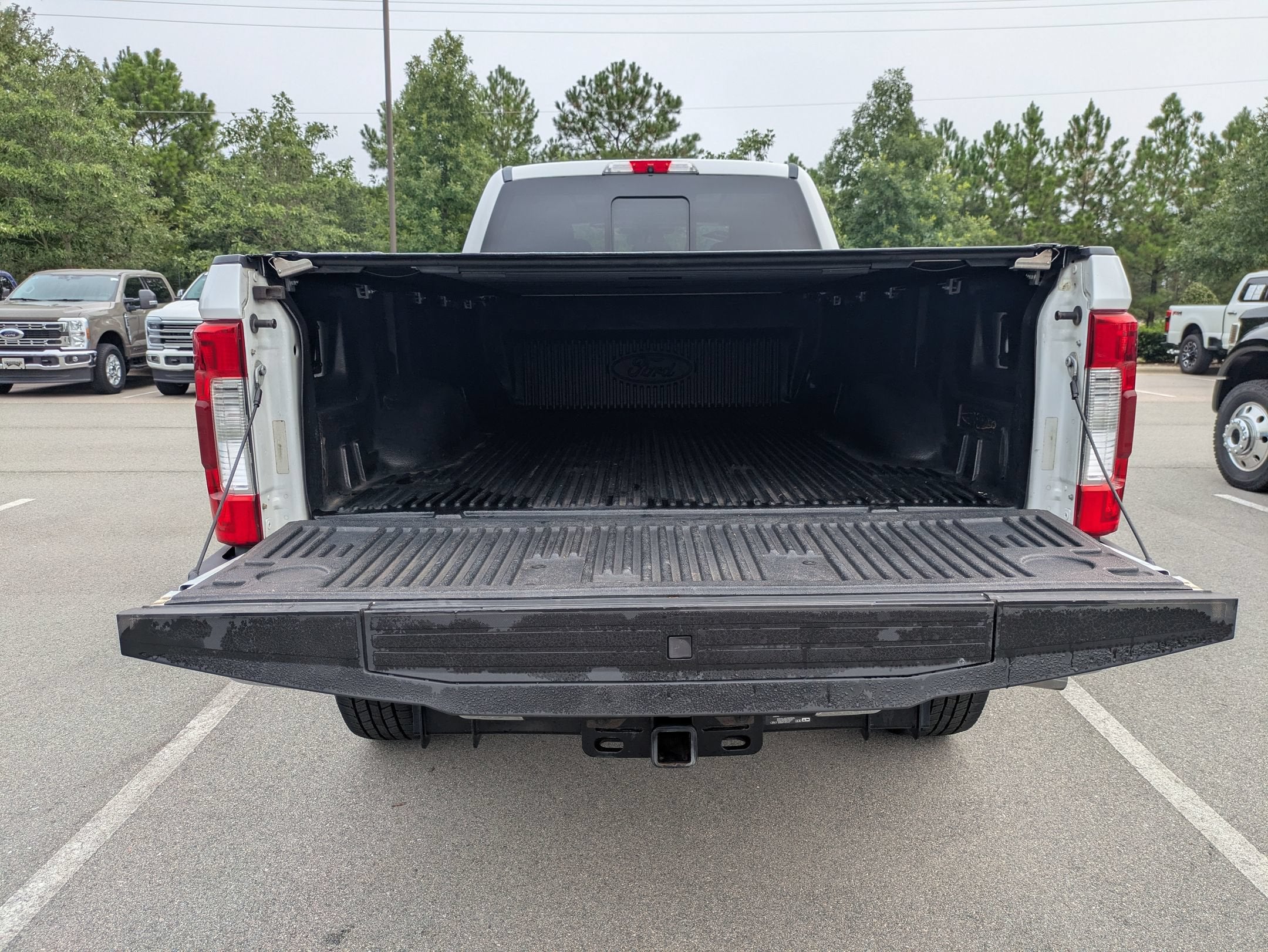 2017 Ford Super Duty F-250 SRW Lariat