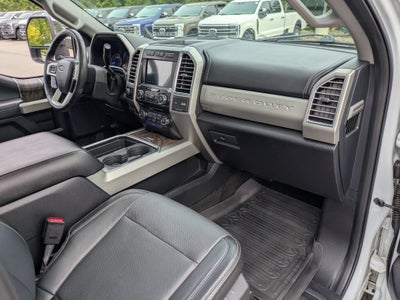 2017 Ford Super Duty F-250 SRW Lariat