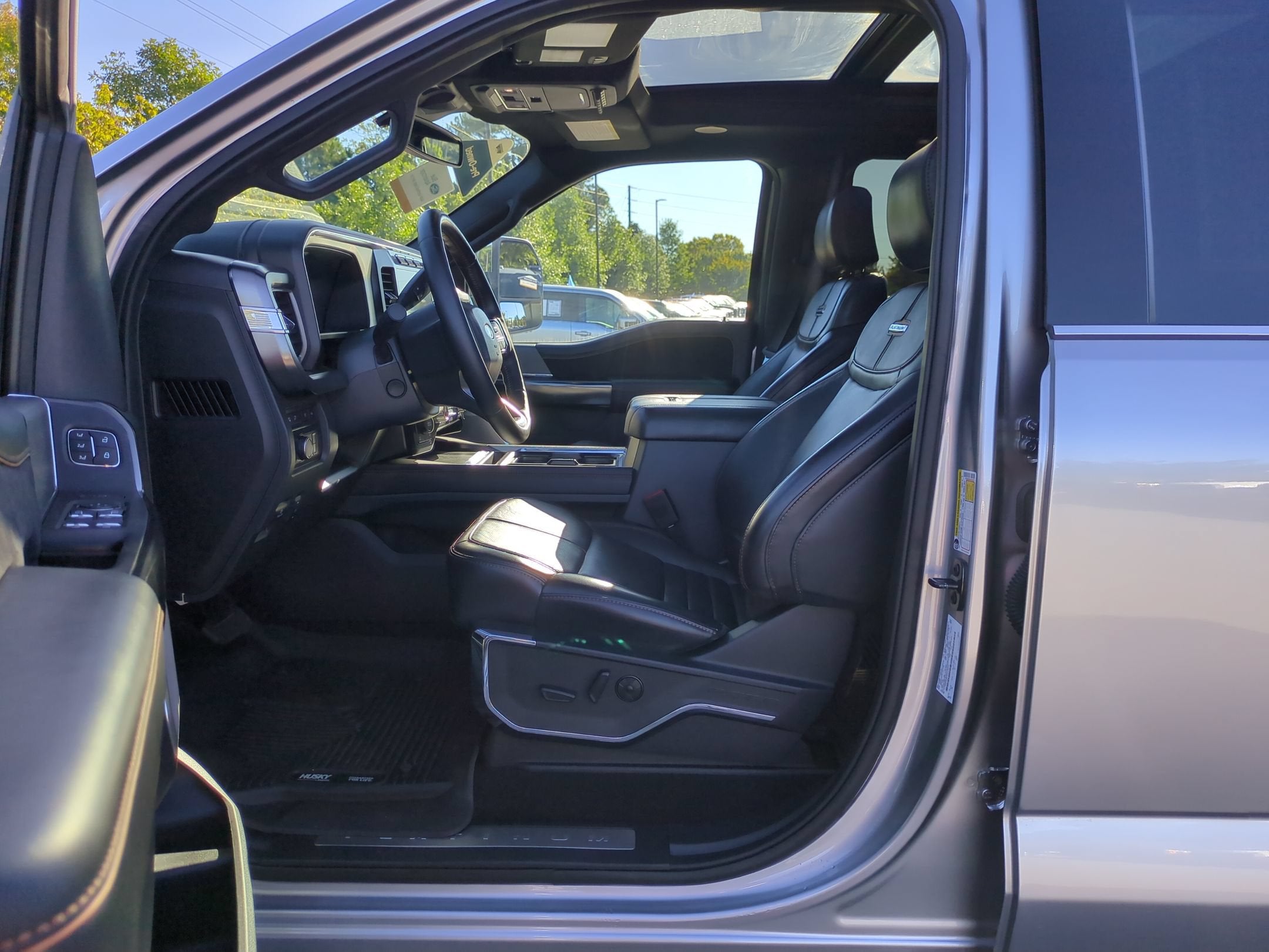 2024 Ford Super Duty F-250 SRW Platinum