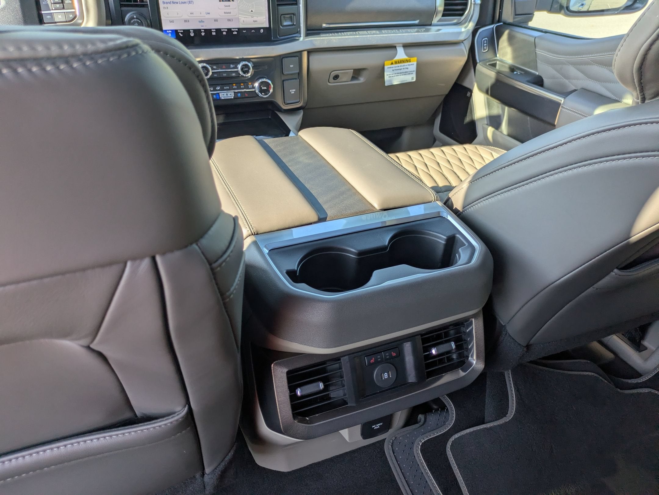 2026 Ford Super Duty F-250 SRW Platinum