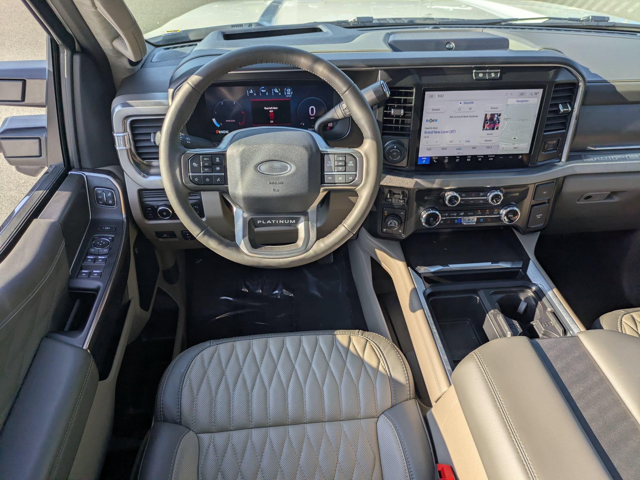 2026 Ford Super Duty F-250 SRW Platinum